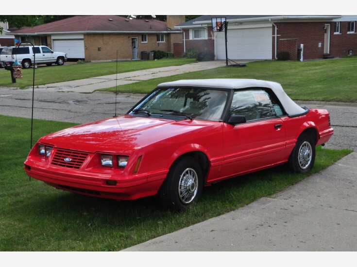 Thumbnail Photo undefined for 1983 Ford Mustang Convertible